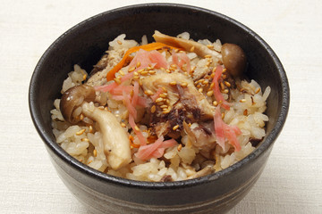 サバの水煮ご飯