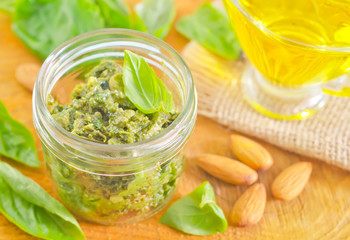 pesto