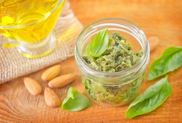 pesto