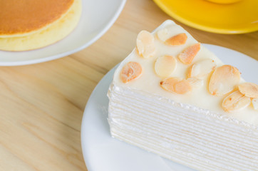 Crepe cake