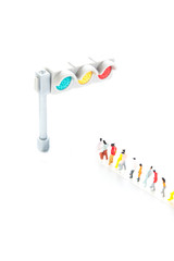 信号機と人の行列