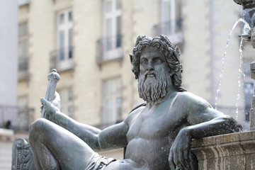 Statue "Le Cher" Fontaine de la Place Royale - Nantes