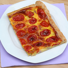 torta salata ai pomodori