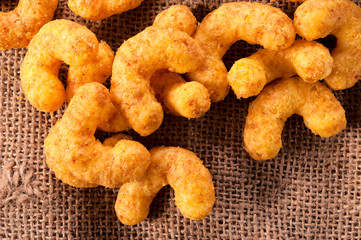 Puffed snacks