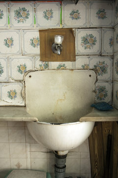 Old Sink