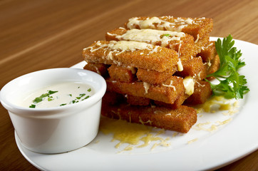 Snack roast rusk from dark bread