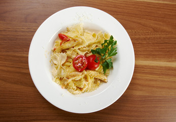 Farfalle pasta