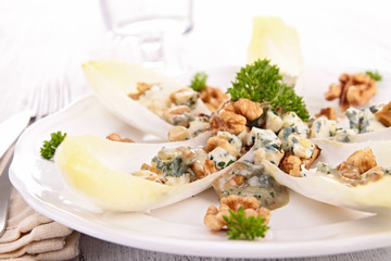 chicory salad with apple and walnut