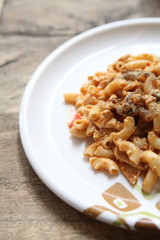 pasta with ham and tomato