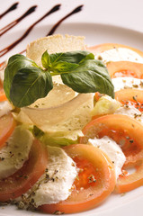 pomodoro e mozzarella