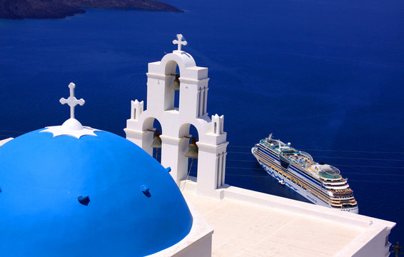 Santorin, &icirc;le grecque des Cyclades en Gr&egrave;ce