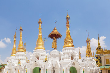 Fototapeta premium Shwedagon pagoda in Yangon, Burma (Myanmar)