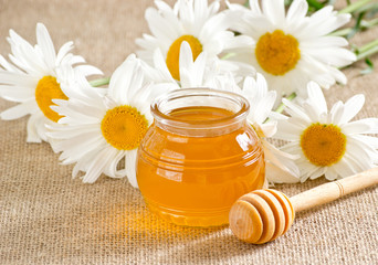 Honey and daisies