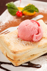 puff pastry with ice cream