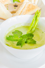 Asparagus soup