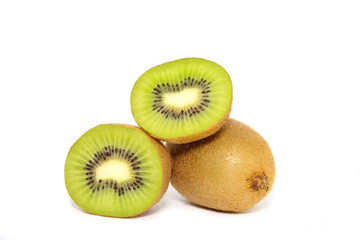kiwi geschnitten isoliert