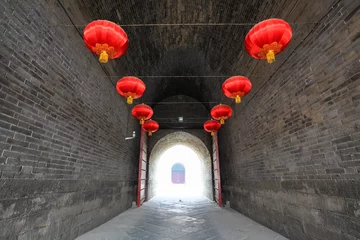 Fotobehang ancient gate inside © chungking