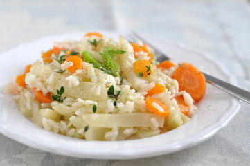 Risotto mit Fencheln und Möhren