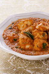 Oriental stew, butter chicken, with curry leaves