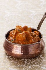 Oriental stew, butter chicken, with curry leaves
