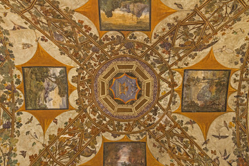 Hintergrund Deckenfresko