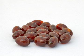 knot of brown gelatinous capsules
