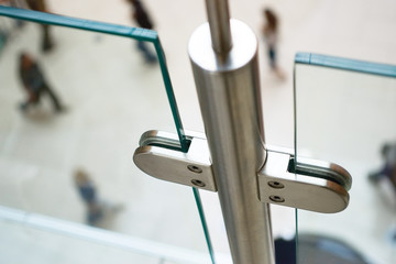 Fittings of glass fence
