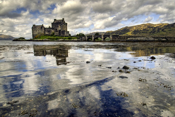 Fototapeta na wymiar Eilean Donan Castle, Highlands, Scotland