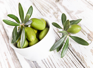 olives with leaves