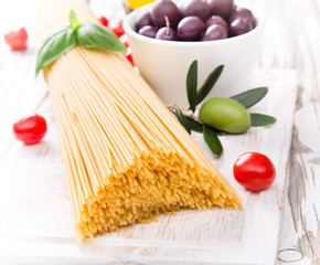 spaghetti with tomatoes