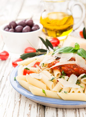 Penne with tomatoes
