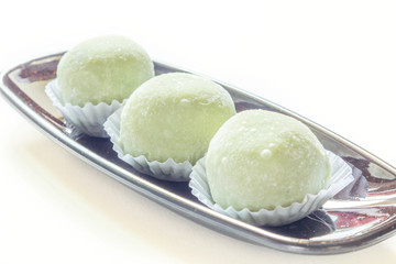 Green tea taste cake