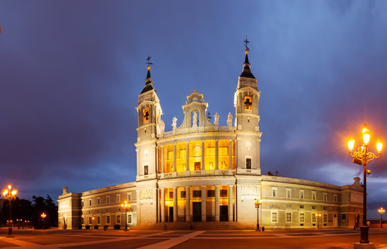   La Almudena cathedral in twilight time. Madrid