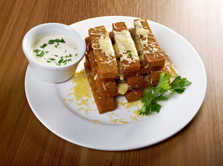 Snack roast rusk from dark bread