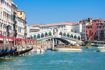 Venice - Rialto Bridge and Canale Grande - obrazy, fototapety, plakaty