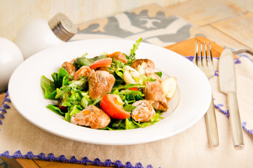 meat salad with tomatoes