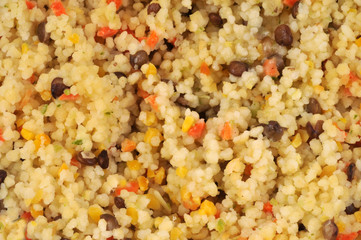 Salade de céréales et de légumes