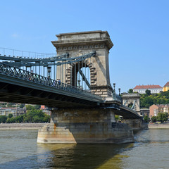 Obraz premium kettenbrücke in budapest