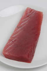 生本マグロのサク