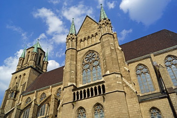 Fototapeta na wymiar Kath. Pfarrkirche St. Ludger in DUISBURG