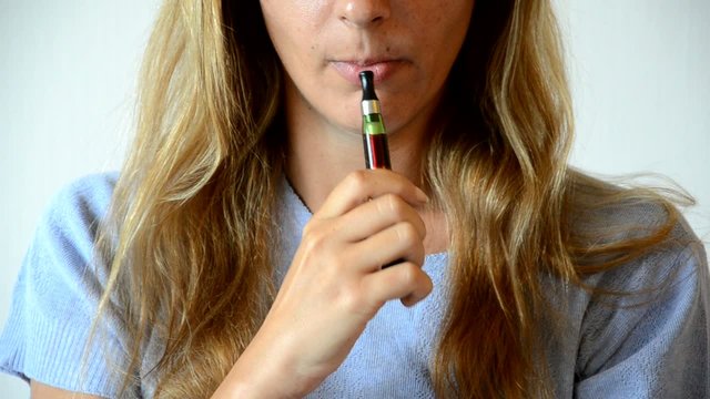 Cigarette &eacute;lectronique