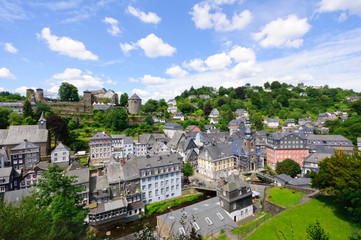 Fototapeta na wymiar Stare Miasto w Monschau, Niemcy