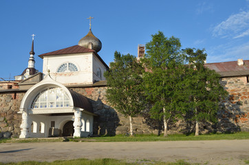Соловецкий монастырь, Святые ворота