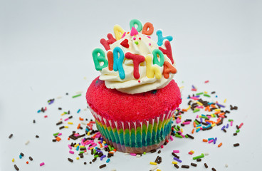 BIRTHDAY CUPCAKE