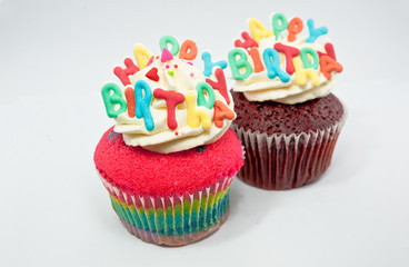 BIRTHDAY CUPCAKE