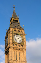 Fototapeta na wymiar Big Ben Elżbieta Clock Tower w Westminster w Londynie w Anglii.