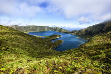 Kratersee Lagoa do Fogo, Sao Miguel, Azores © eyewave