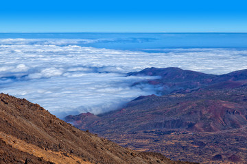 Fototapeta na wymiar Morze chmur od szczytu Teide, Teneryfa