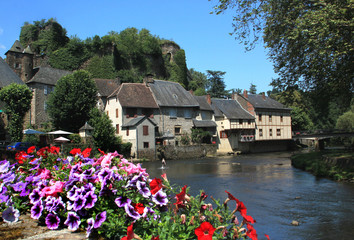 Ségur-le-Château (Corrèze)