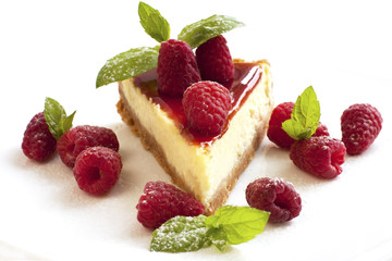 cheesecake with raspberries